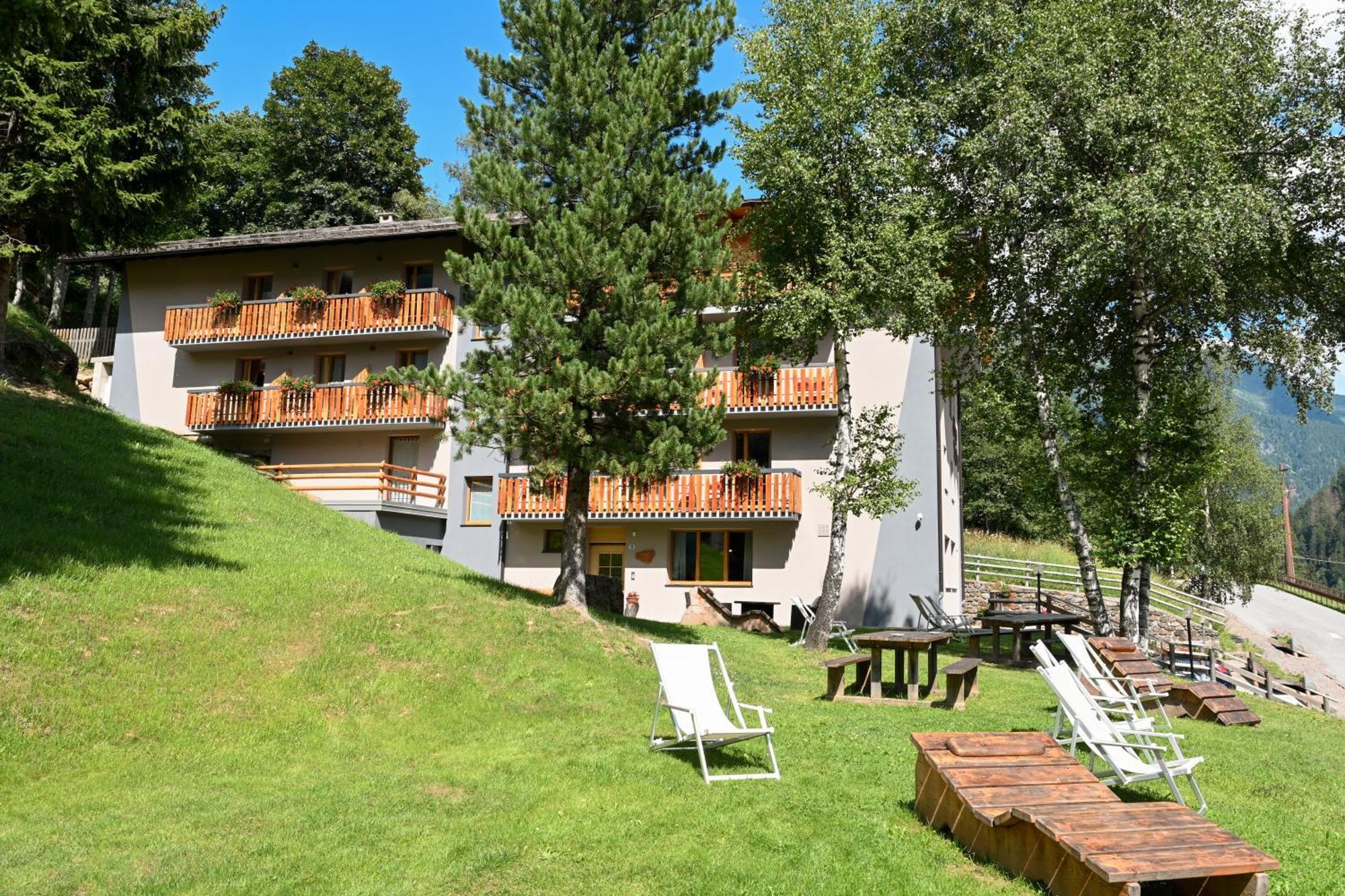 Albergo Sporting Peio Fonti Exteriör bild